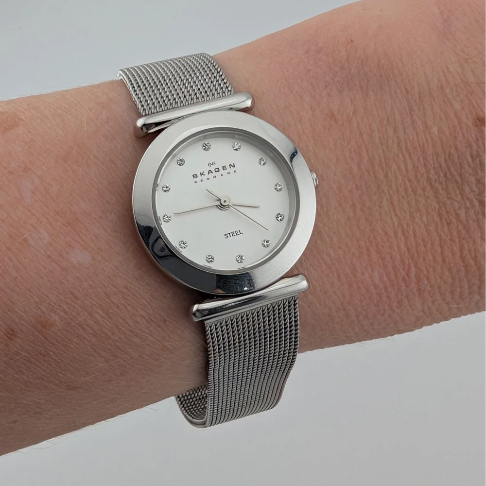 Skagen Denmark Nicoline Crystal Marker Dial Mesh Bracelet‎ Minimalist Watch SS